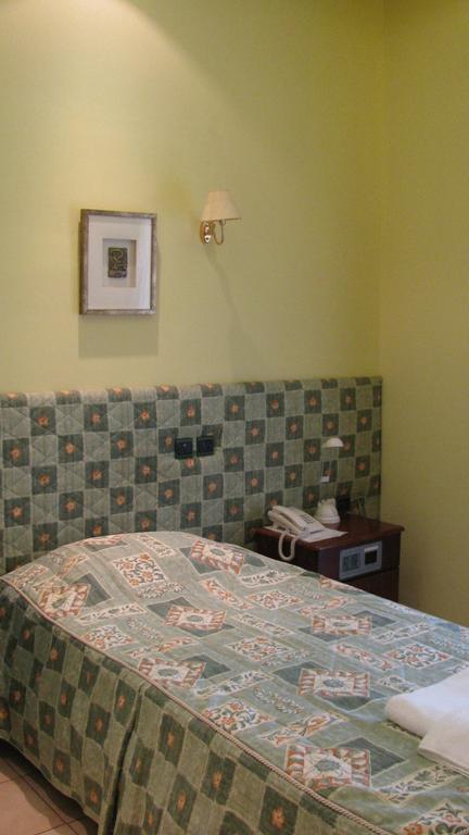 Diakonia Hotel Tesalonika Ruang foto
